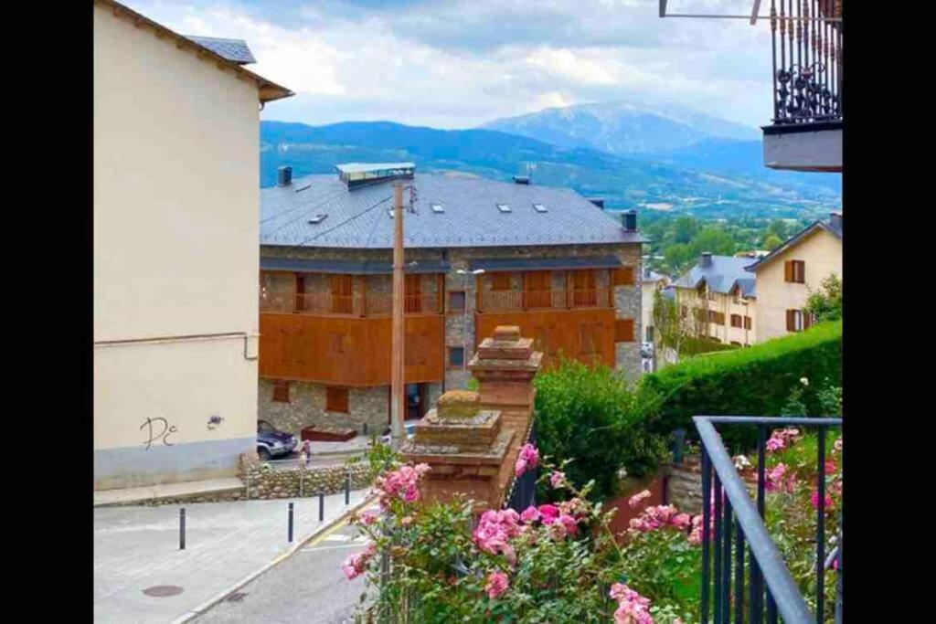 Puigcerda Centro. Acogedor Apartament En El Pueblo Εξωτερικό φωτογραφία